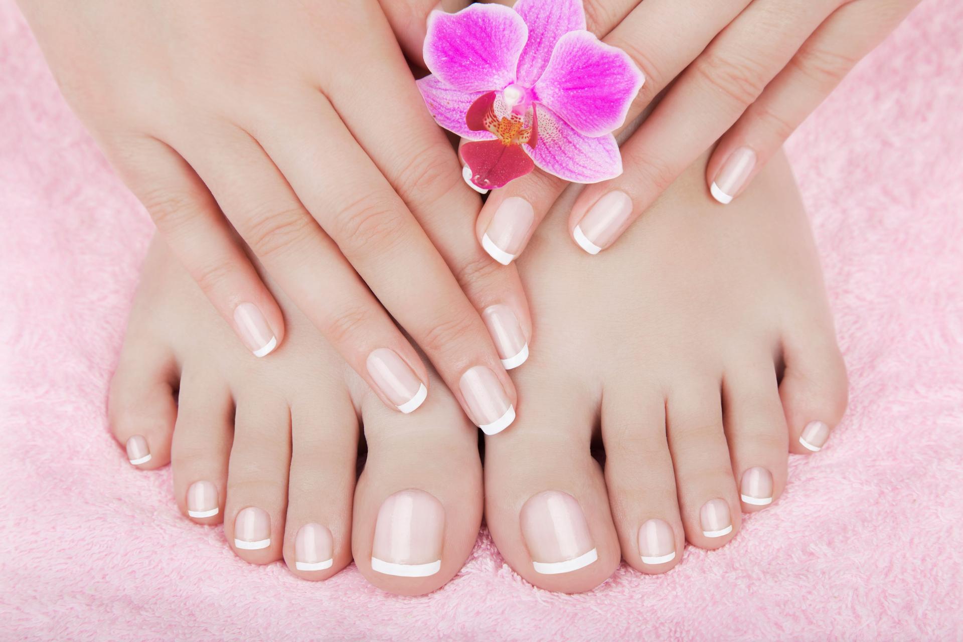 Skincare of a beauty female feet