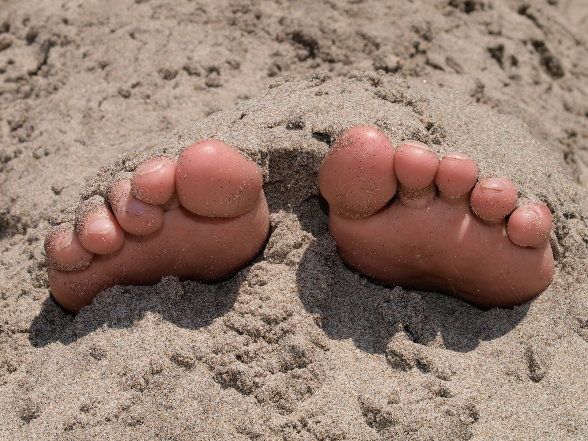 Toes in the sand